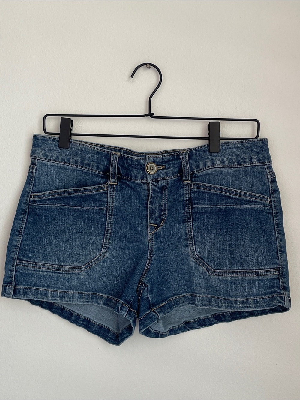 Vintage Y2K Unionbay Dark Wash Mid Rise Denim Jean Shorts Size 29 Mini Classic